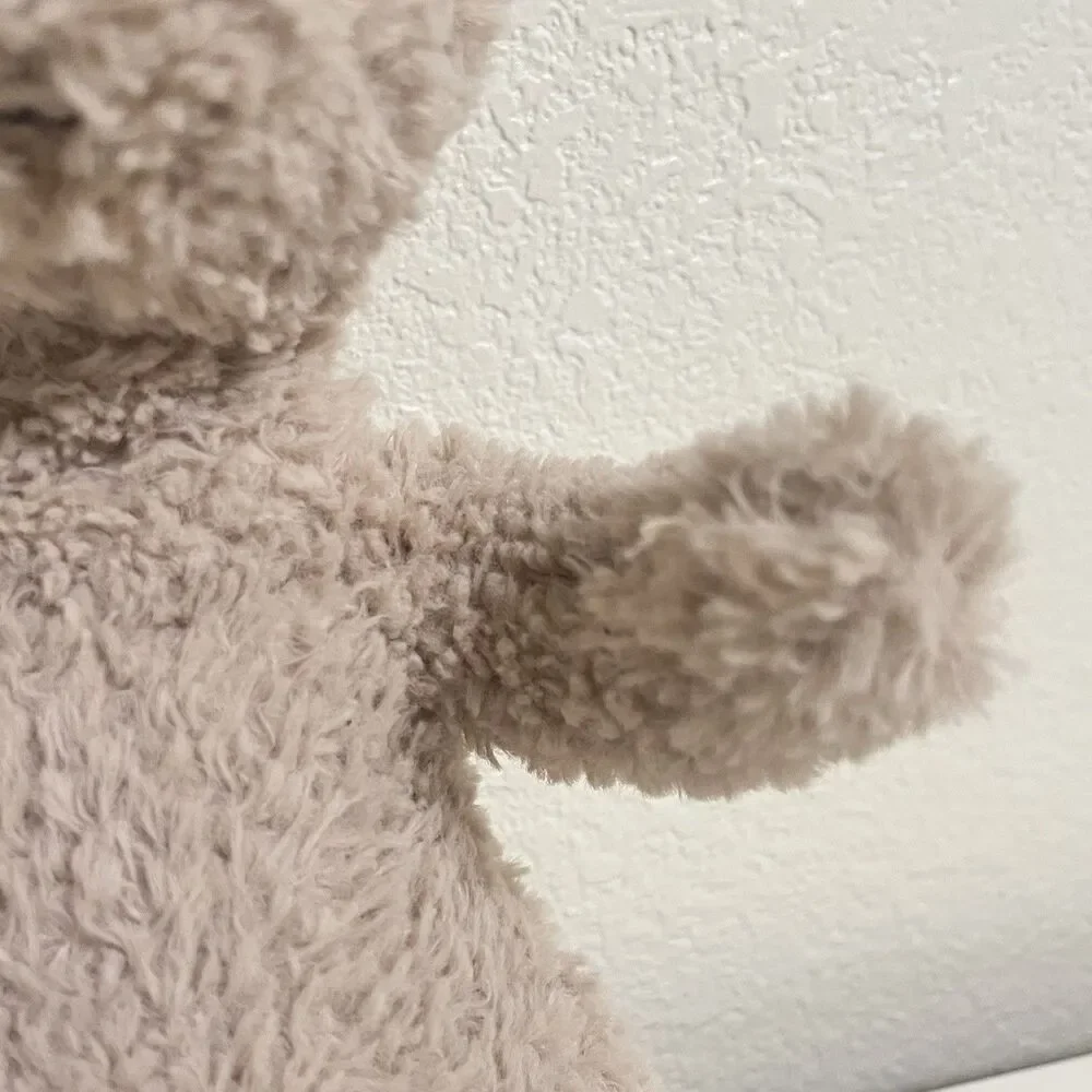 Jellycat huddles bunny